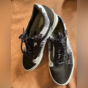 Womens Vans sneakers